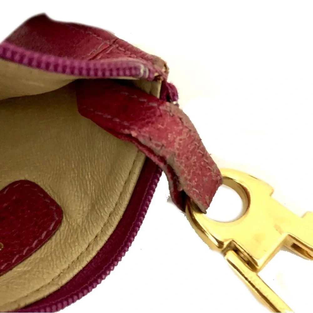 Gucci Red Leather Key/Coin Pouch - Picture 6 of 8